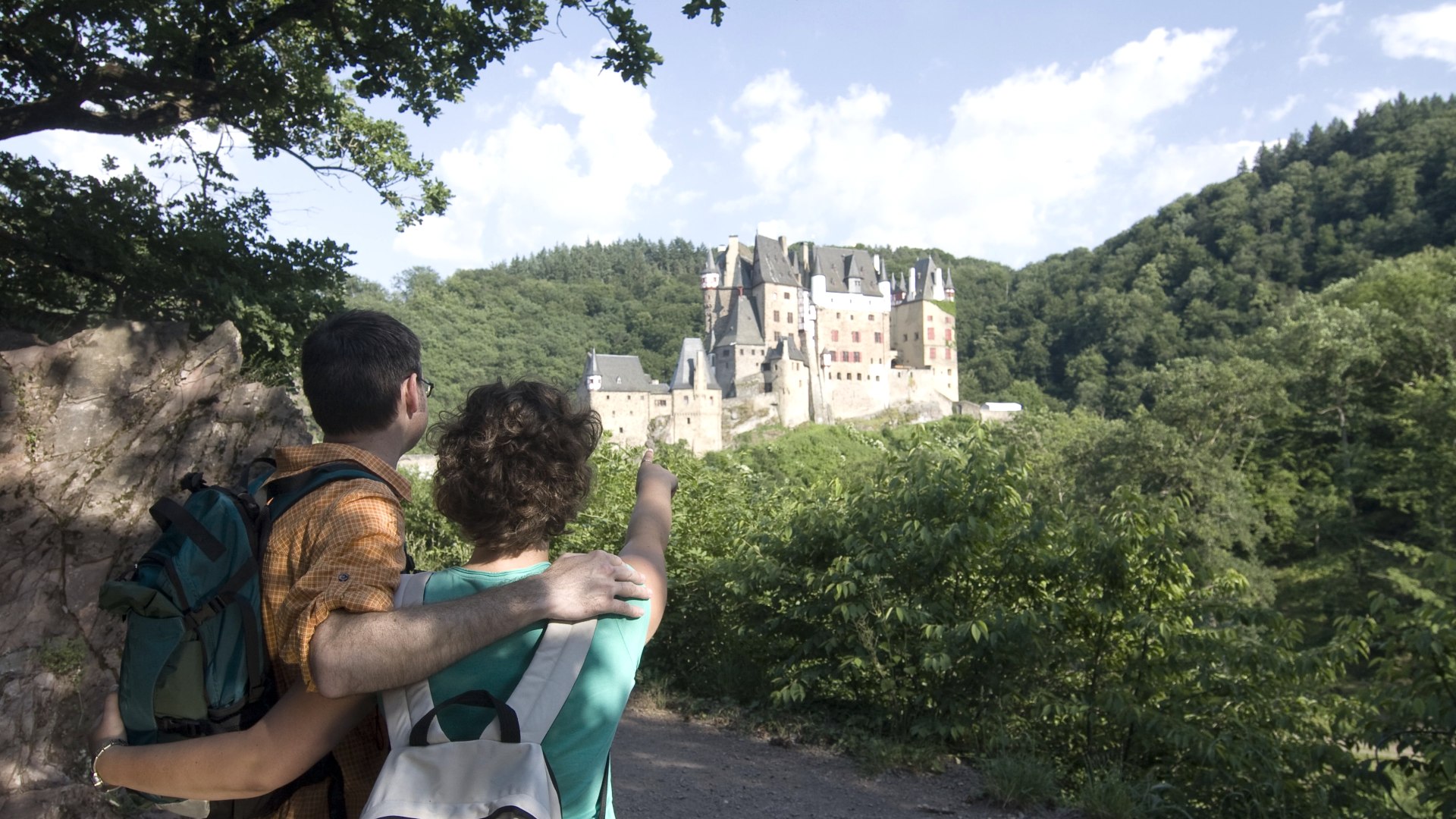 Eltzer Burgpanorama, © REMET: Klaus-Peter Kappest Eltzer Burgpanorama, © REMET: Klaus-Peter Kappest