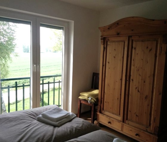 Schlafzimmerschrank im zweiten Schlafzimmer Schlafzimmerschrank im zweiten Schlafzimmer