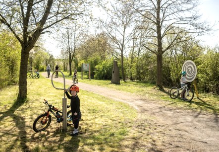 Der Sinnespfad in Kerben, hier lohnt sich ein Stop!, © TI Maifeld, Dominik Ketz Der Sinnespfad in Kerben, hier lohnt sich ein Stop!, © TI Maifeld, Dominik Ketz