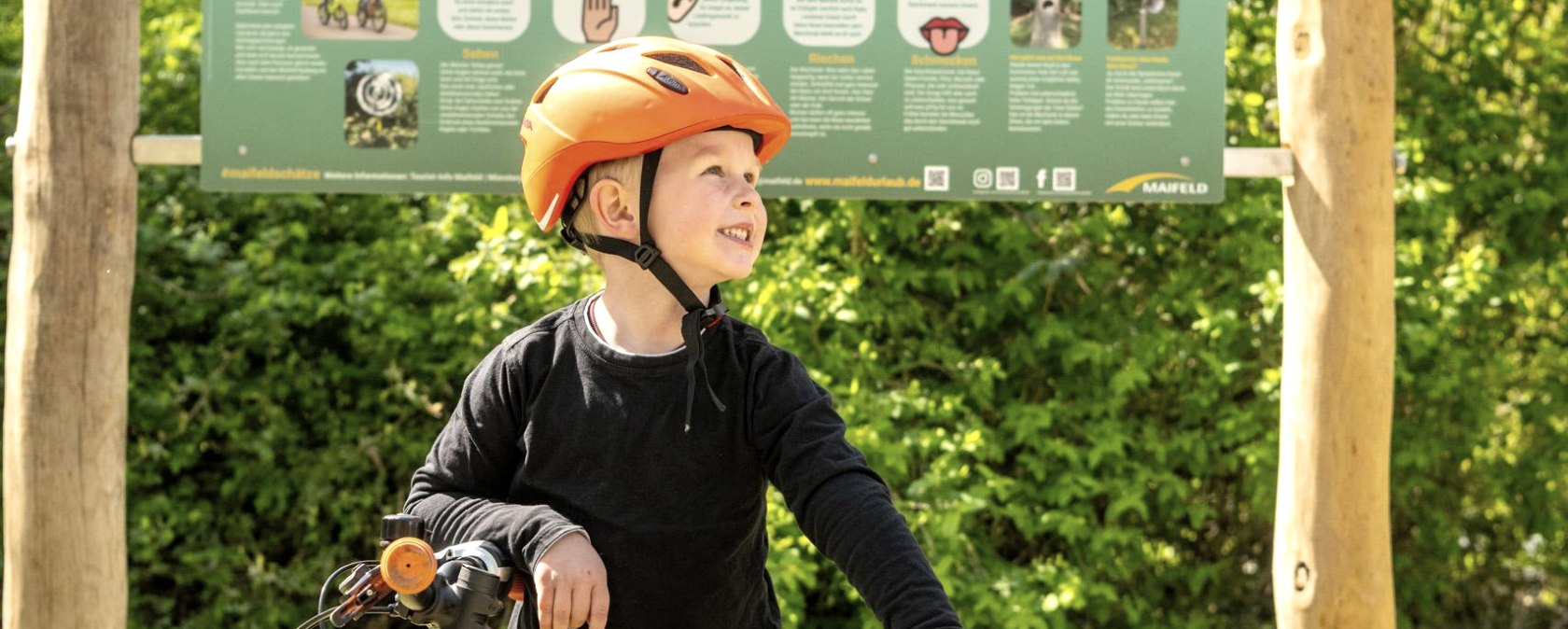 Sinnesparcours Schild, © TI Maifeld, Dominik Ketz Sinnesparcours Schild, © TI Maifeld, Dominik Ketz