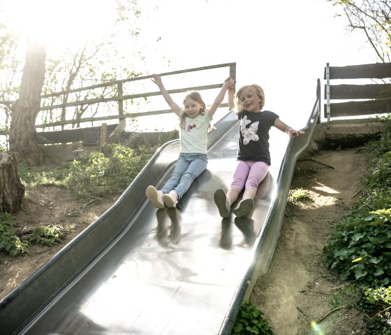 Maifeld cycle path-2025-088-Water playground, Mertloch, © TI Maifeld, Dominik Ketz Maifeld cycle path-2025-088-Water playground, Mertloch, © TI Maifeld, Dominik Ketz