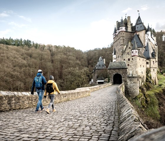 Auf dem Weg zur Burg Eltz, © Eifel Tourismus GmbH, D. Ketz Auf dem Weg zur Burg Eltz, © Eifel Tourismus GmbH, D. Ketz