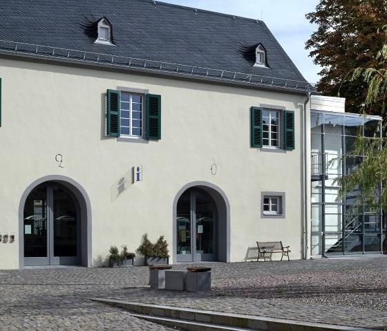 TI mit Anbau TI mit Anbau