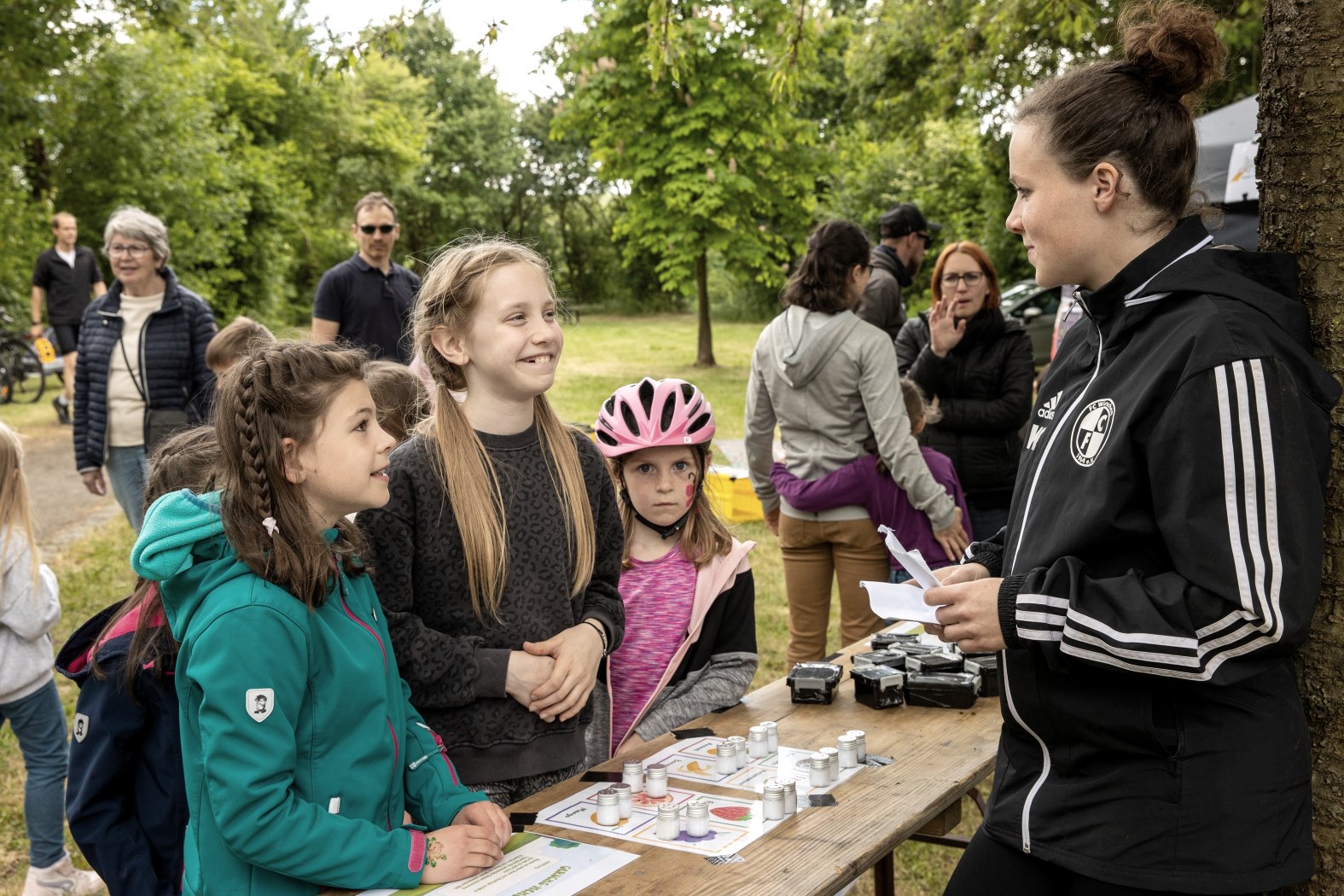 Kinderspaß beim JUX-Team, © TI Maifeld Kinderspaß beim JUX-Team, © TI Maifeld