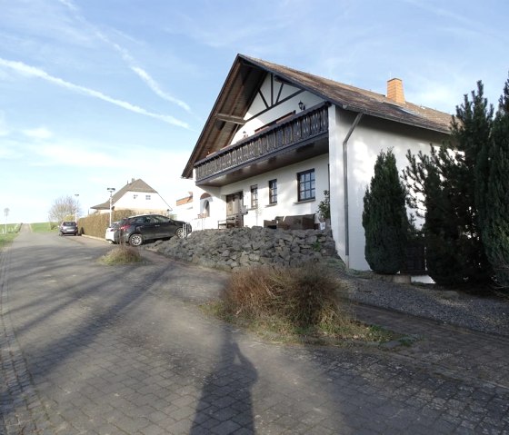 Entrée de la cour de votre maison de vacances