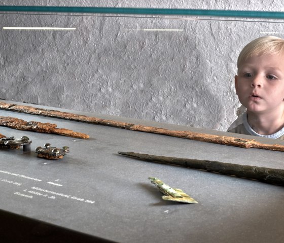 Arch&auml;ologisches Museum in der Tourist-Info, &copy; VG Maifeld