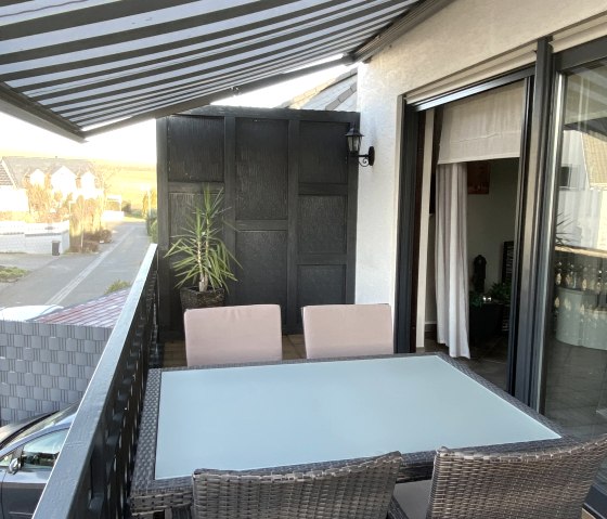 gro&szlig;er S&uuml;dwestbalkon