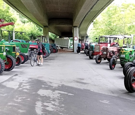 Pfingstsonntag Traktoren und Oldtimertreffen