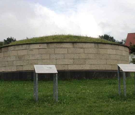 Grabtumulus Ochtendung, © Vulkanpark GmbH
