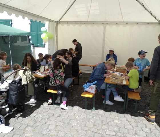 Fest, &copy; Ti Maifeld