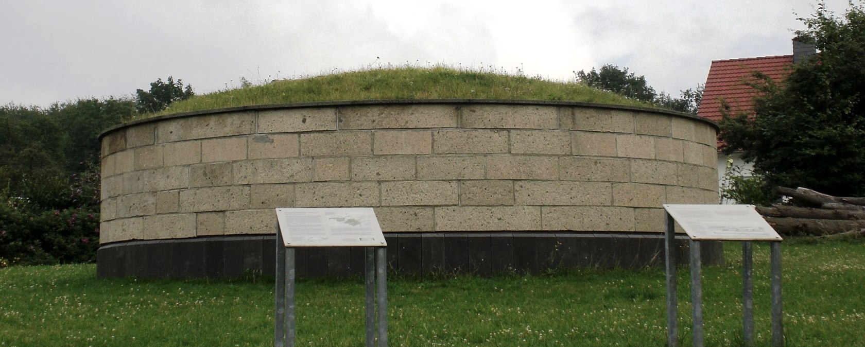 Grabtumulus Ochtendung, © Vulkanpark GmbH